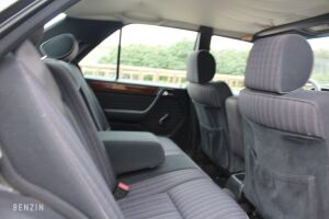 Mercedes-Benz 230E W124 - 1991