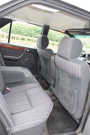 Mercedes-Benz 230E W124 - 1991