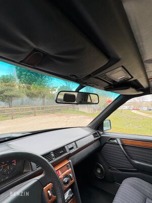 Mercedes-Benz 230E W124 - 1991