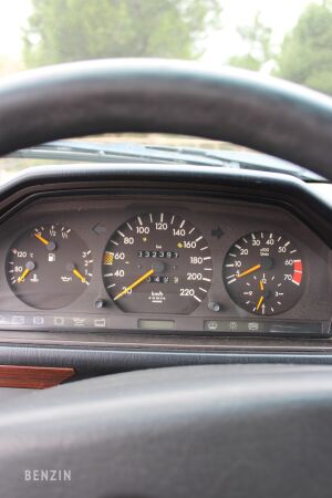 Mercedes-Benz 230E W124 - 1991