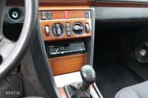 Mercedes-Benz 230E W124 - 1991