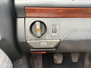 Mercedes-Benz 230E W124 - 1991