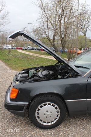 Mercedes-Benz 230E W124 - 1991