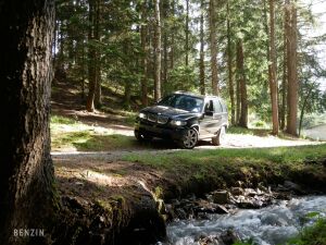 BMW X5 4.8iS - 2005