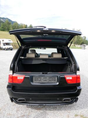 BMW X5 4.8iS - 2005