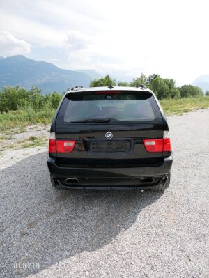 BMW X5 4.8iS - 2005