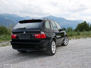 BMW X5 4.8iS - 2005