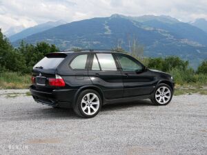 BMW X5 4.8iS - 2005