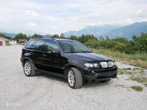 BMW X5 4.8iS - 2005
