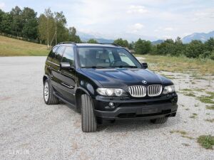 BMW X5 4.8iS - 2005