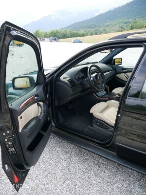 BMW X5 4.8iS - 2005
