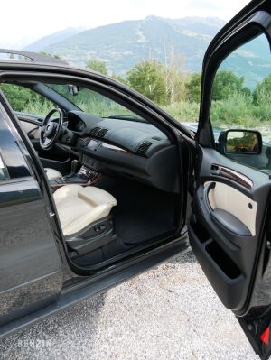 BMW X5 4.8iS - 2005