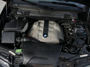 BMW X5 4.8iS - 2005