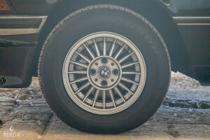 BMW 323i e21 - 1982
