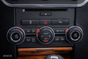 Land Rover Rover Discovery V8 LR4 HSE - 2012
