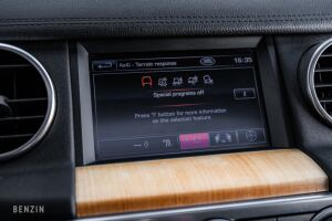 Land Rover Rover Discovery V8 LR4 HSE - 2012
