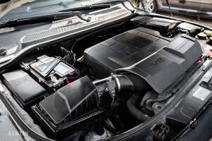 Land Rover Rover Discovery V8 LR4 HSE - 2012