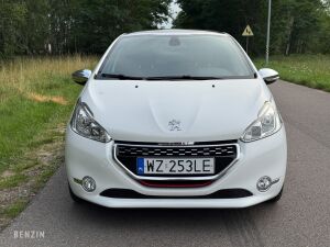 Peugeot 208 GTI - 2014