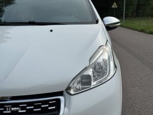 Peugeot 208 GTI - 2014