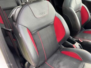 Peugeot 208 GTI - 2014