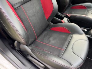 Peugeot 208 GTI - 2014