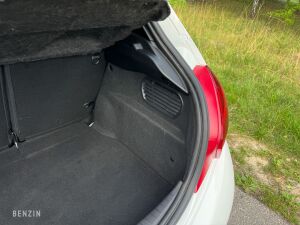 Peugeot 208 GTI - 2014