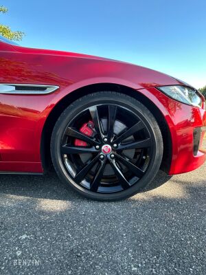Jaguar XE S 3.0 V6 - 2016