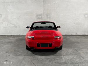 Porsche 911 type 996 Carrera 4 Cabriolet - 2000