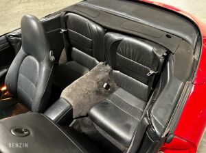 Porsche 911 type 996 Carrera 4 Cabriolet - 2000