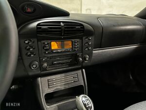 Porsche 911 type 996 Carrera 4 Cabriolet - 2000