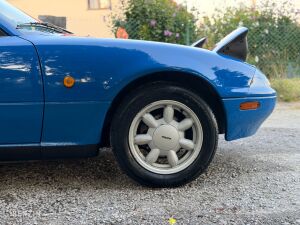 Mazda MX-5 NA - 1991