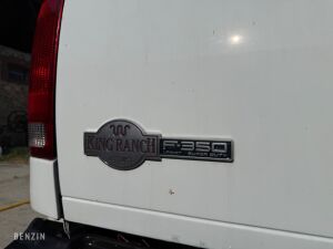 Ford F-350 Super Duty King Ranch - 2004