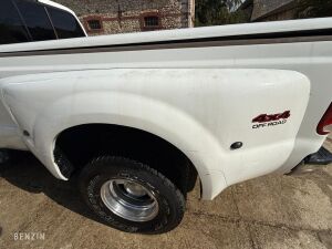 Ford F-350 Super Duty King Ranch - 2004