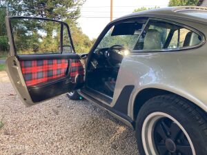 Porsche 911 type G 2.7 - 1975