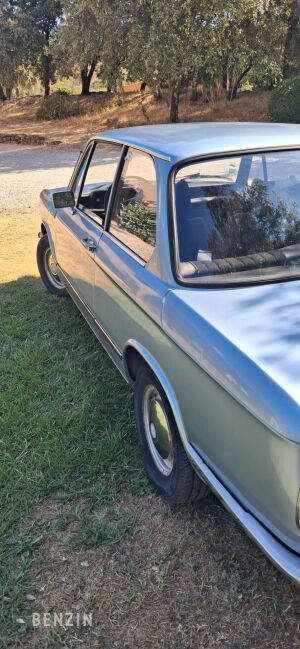 BMW 1502 - 1975
