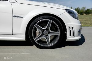 Mercedes-Benz C 63 AMG W204 - 2009