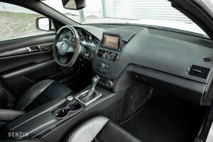 Mercedes-Benz C 63 AMG W204 - 2009
