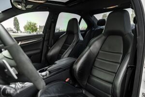 Mercedes-Benz C 63 AMG W204 - 2009