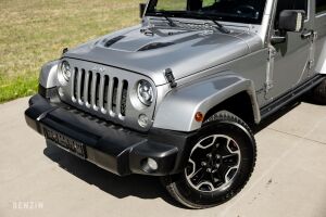 Jeep Wrangler Unlimited Rubicon - 2014