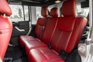 Jeep Wrangler Unlimited Rubicon - 2014