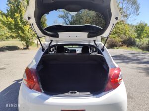 Peugeot 208 GTI - 2013