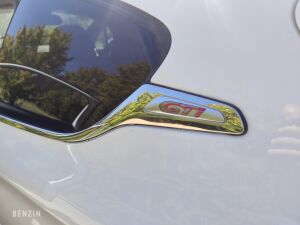 Peugeot 208 GTI - 2013