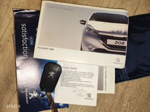Peugeot 208 GTI - 2013
