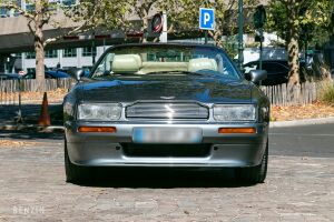 Aston Martin Virage Volante