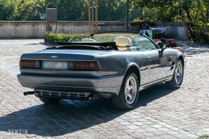 Aston Martin Virage Volante