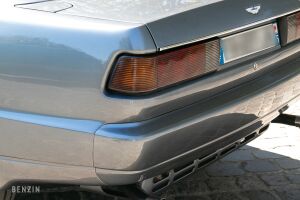 Aston Martin Virage Volante