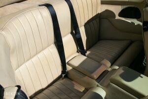 Aston Martin Virage Volante