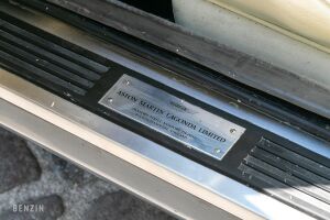 Aston Martin Virage Volante