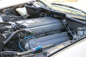 Aston Martin Virage Volante