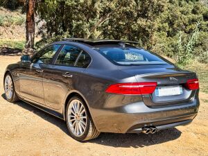 Jaguar XE 2.0d - 2016